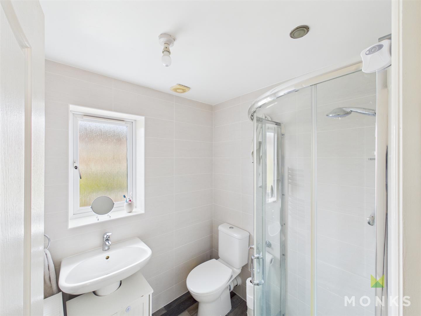 70 Ascot Road, Oswestry, SY11 2RE SSTC